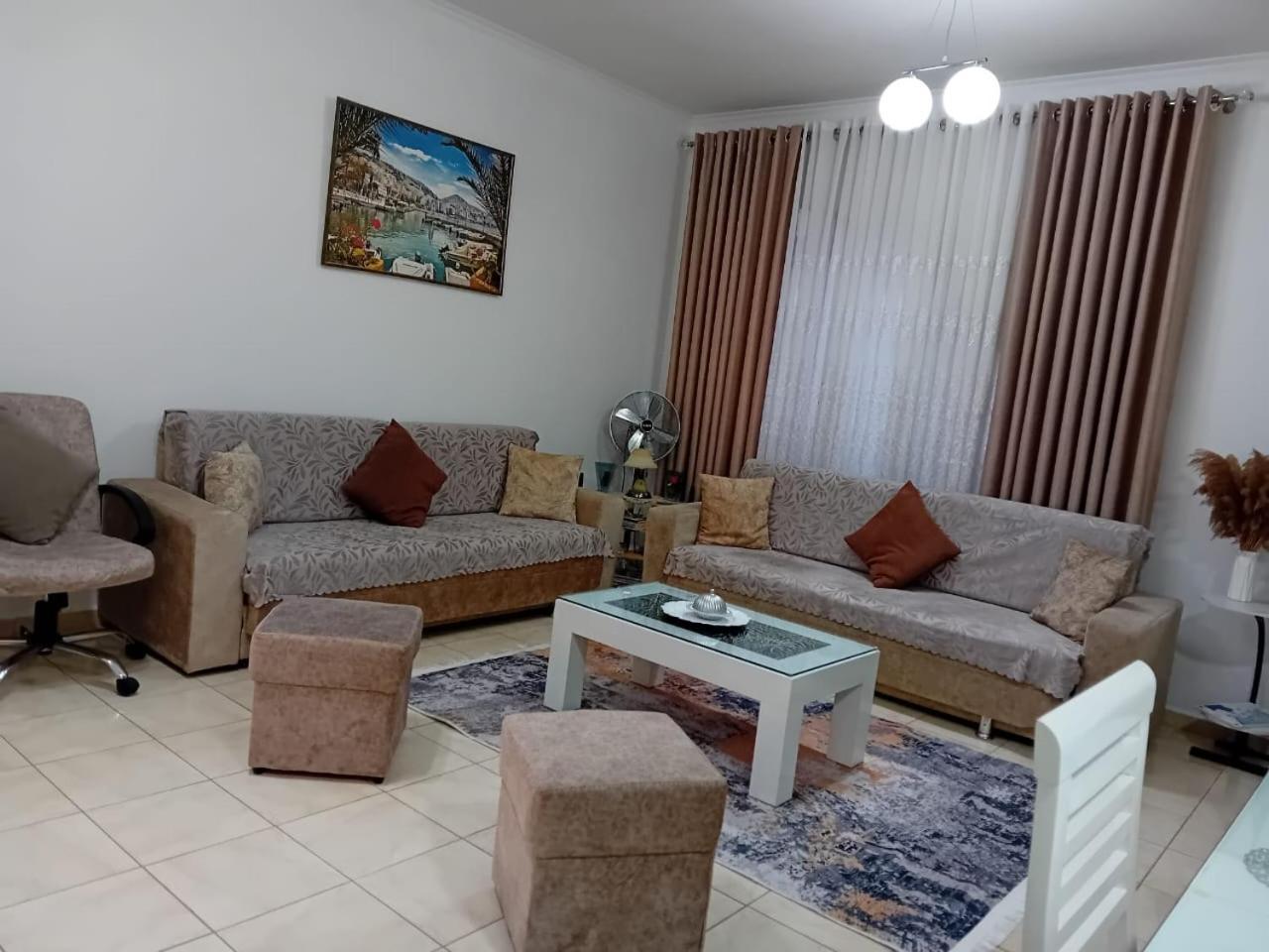 Enel Apartment City Center Sarande Exterior photo